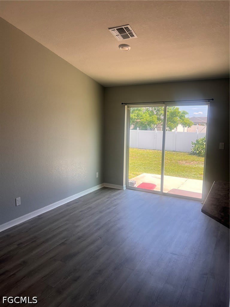 101 NW 25th Street – photo 4