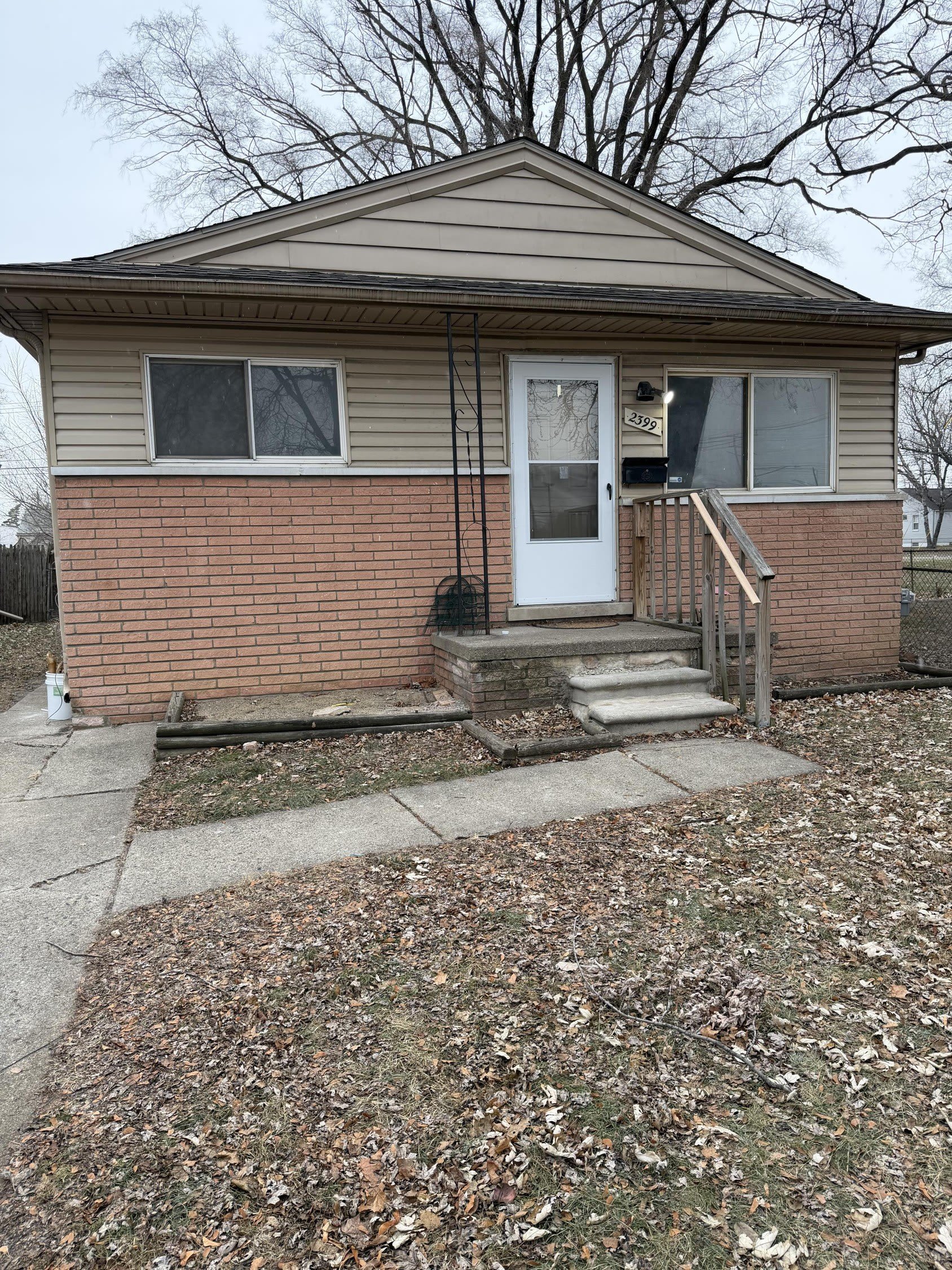 2399 Emmons Avenue – photo 1