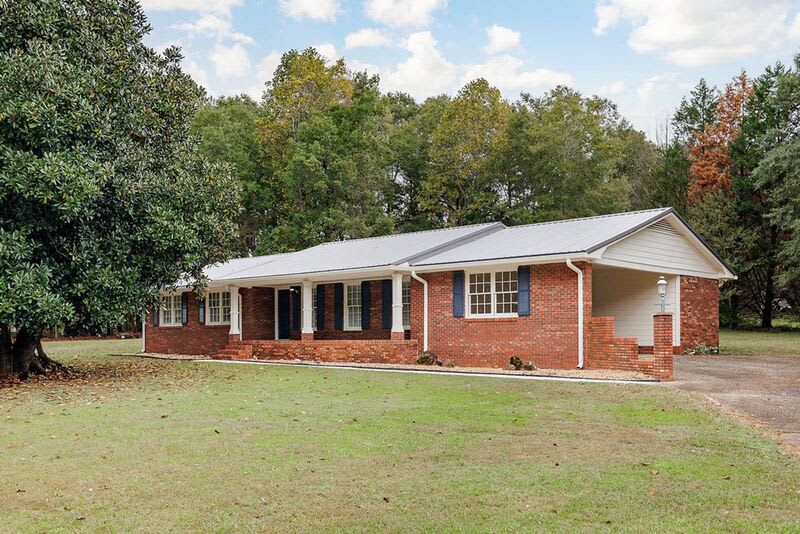 1110 Maple Cir – photo 1