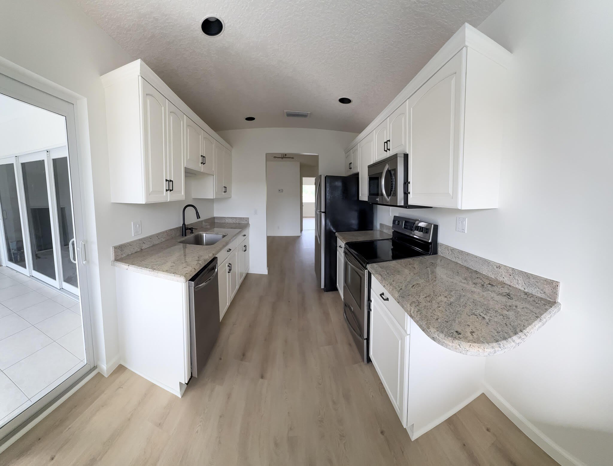 1110 Bel Air Drive – photo 4