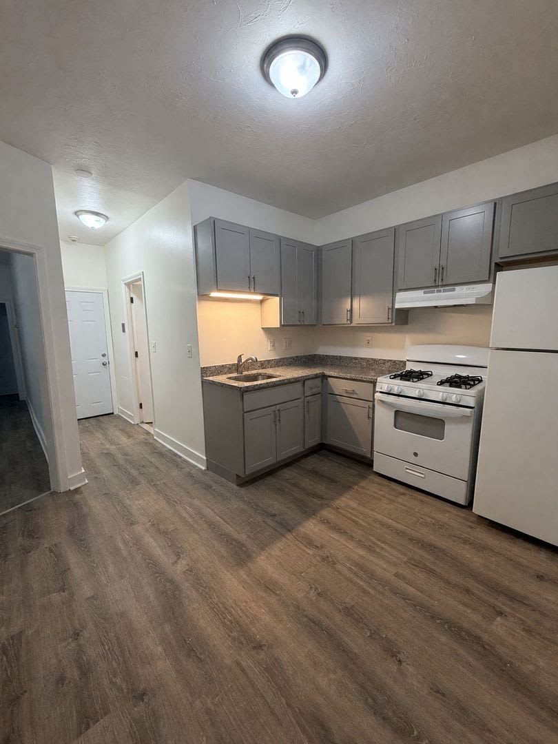 Chelsea Shawmut Investment Llc – photo 4