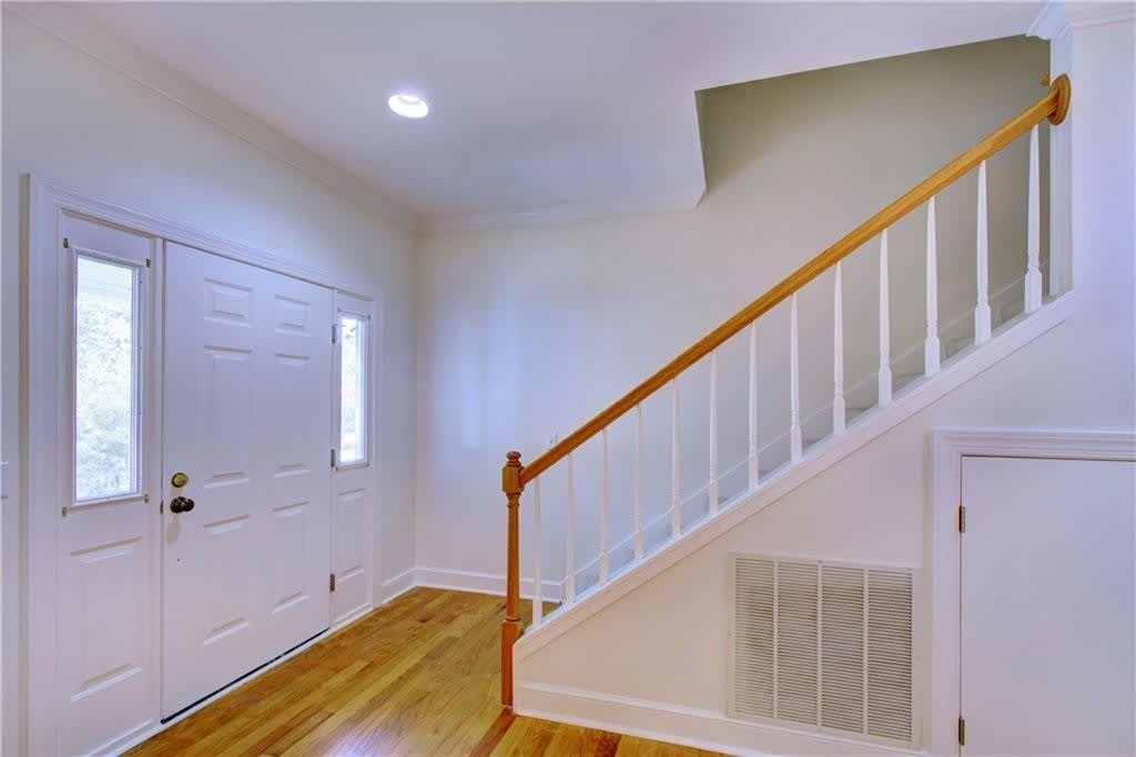 112 Newfield Street – photo 3
