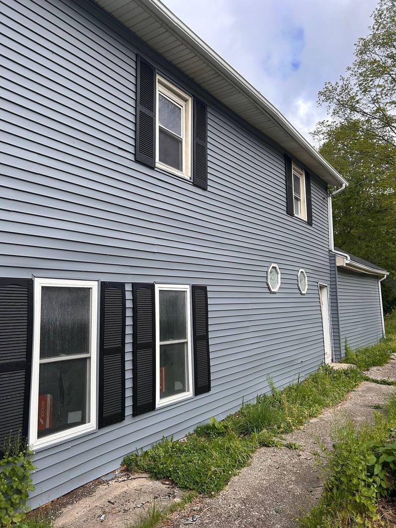 Spacious Home – photo 2