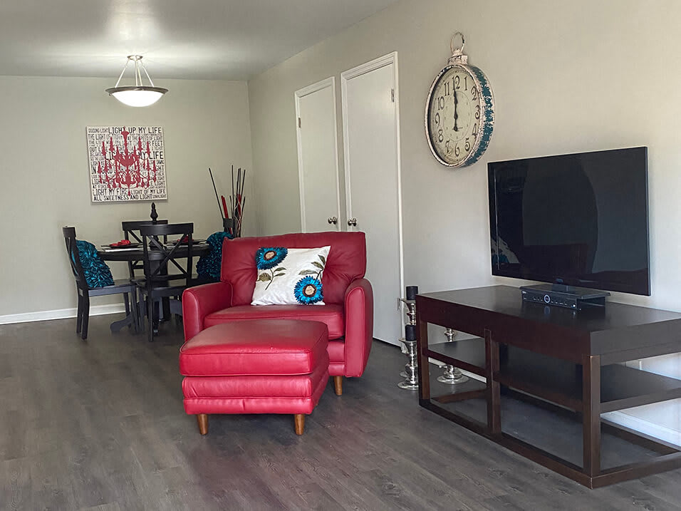 Abbey Court Apartments – photo 5