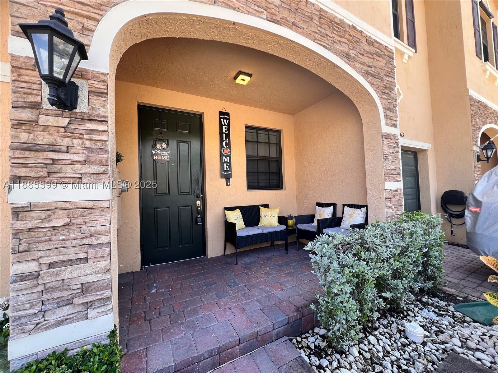 159 SE 34th Ave – photo 2