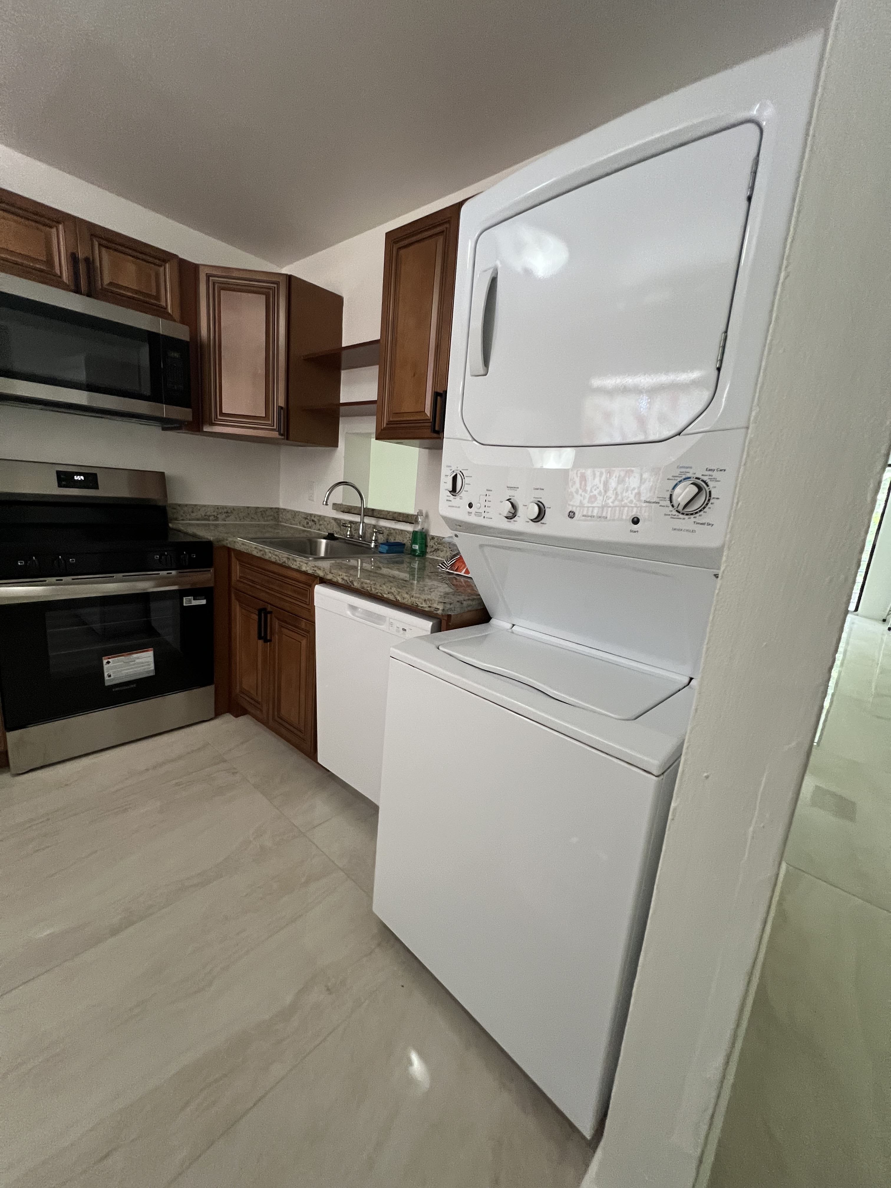 7830 Northwest 33Rd Street – photo 5
