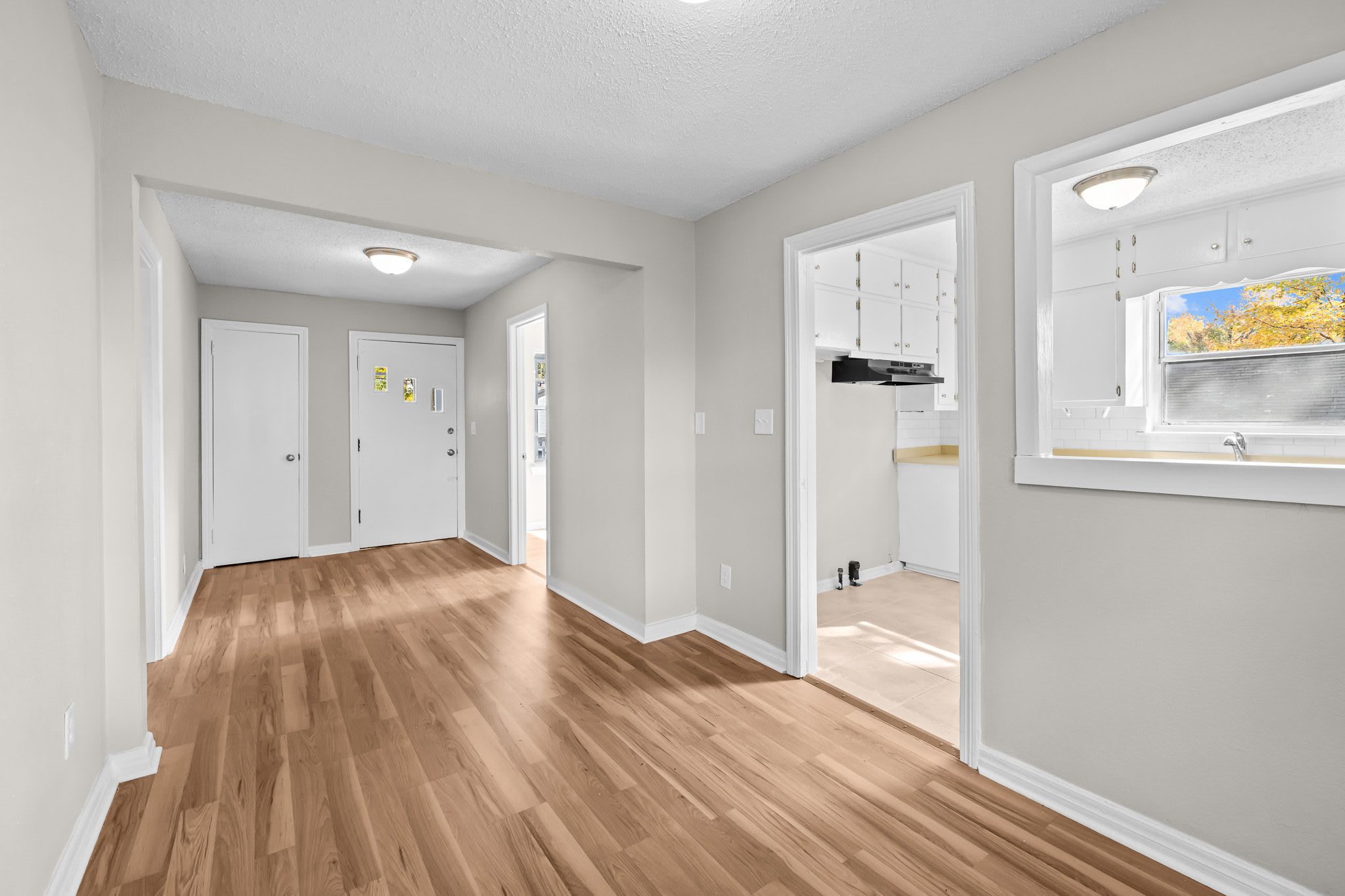 7404 Paris Ave – photo 5