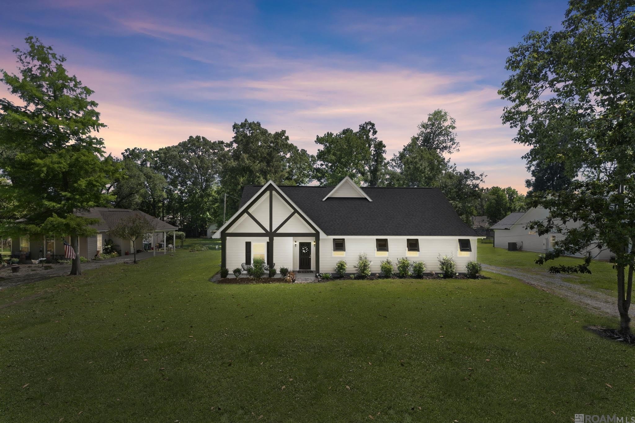 18656 Magnolia Est – photo 2