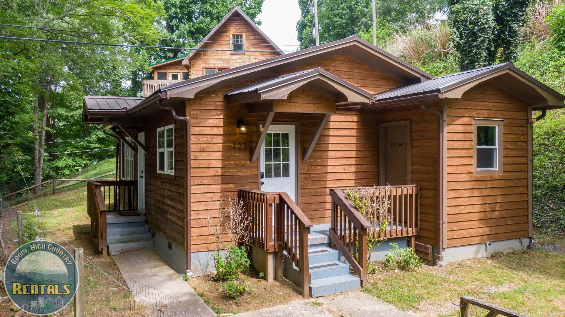 Chic 2 Bedroom Cabin in Vilas – photo 1