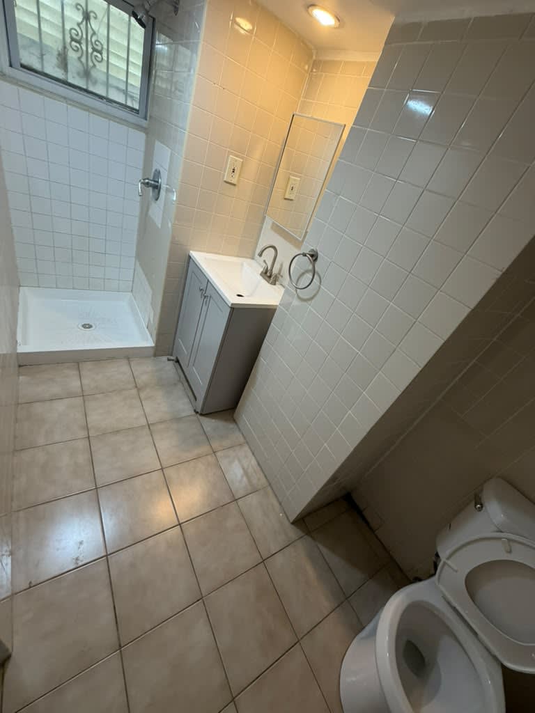 394 Myrtle Ave – photo 4