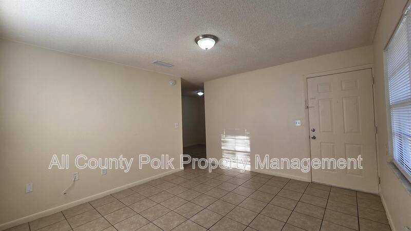 1010 Jacks St – photo 2