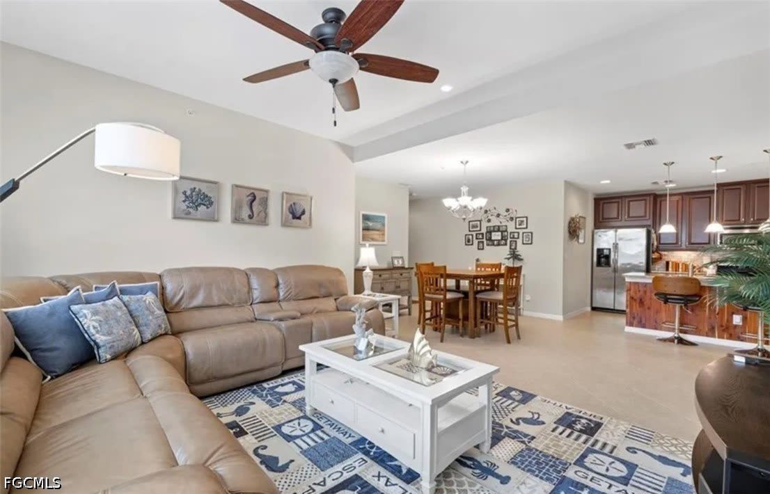8500 Violeta Street – photo 1