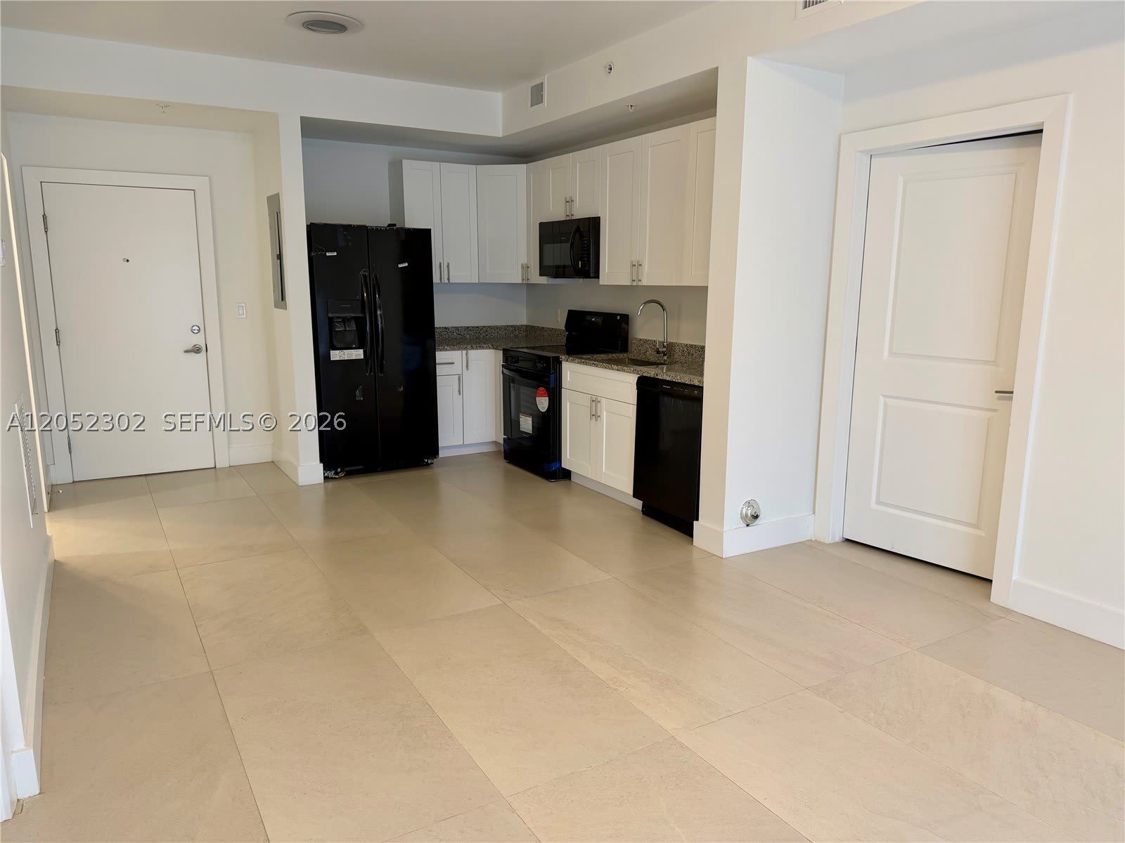 2641 NW 24th Ct – photo 3