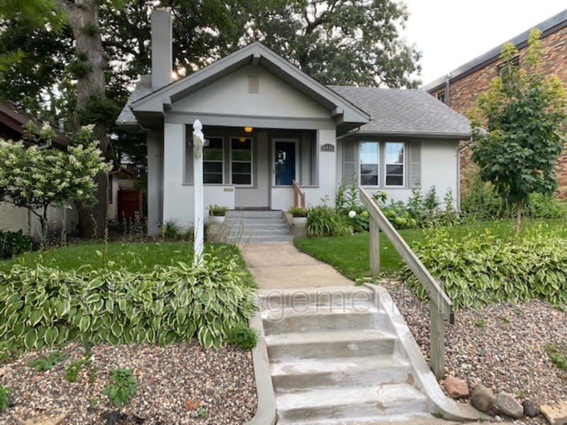 3416 Girard Ave S – photo 1