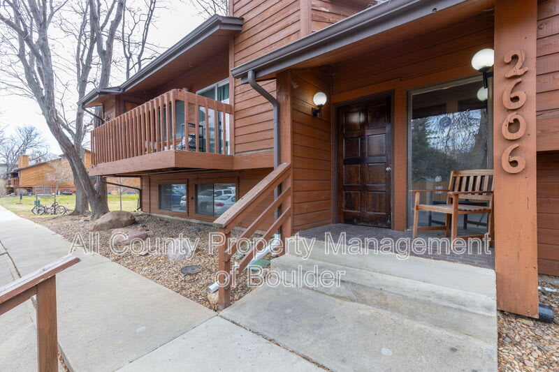 2606 Juniper Avenue – photo 1