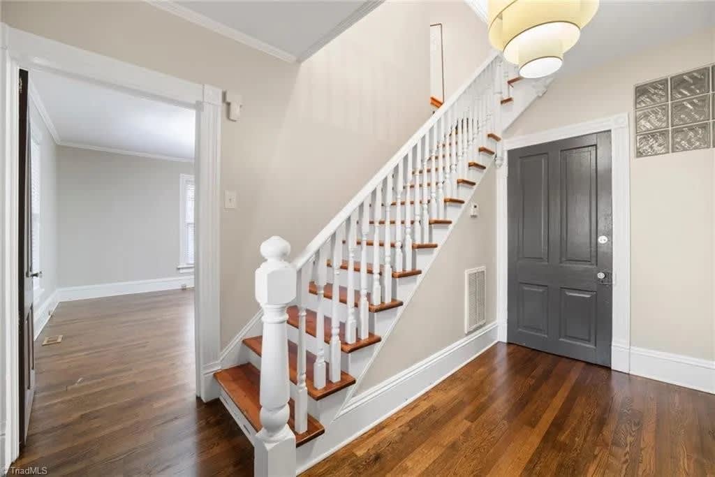 917 Walker Ave – photo 4