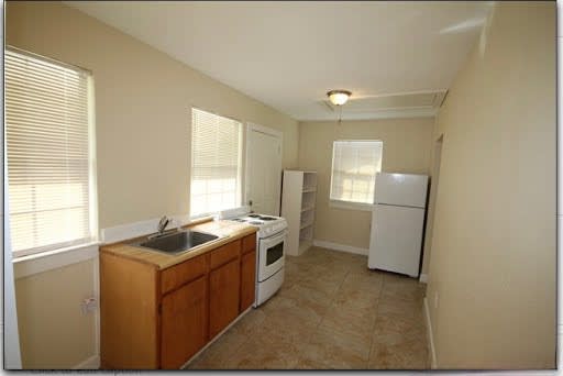 114 Pruitt Ave – photo 4