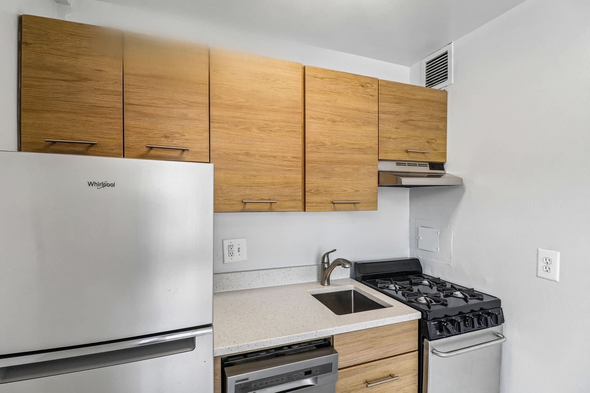 5100 Connecticut Avenue – photo 4