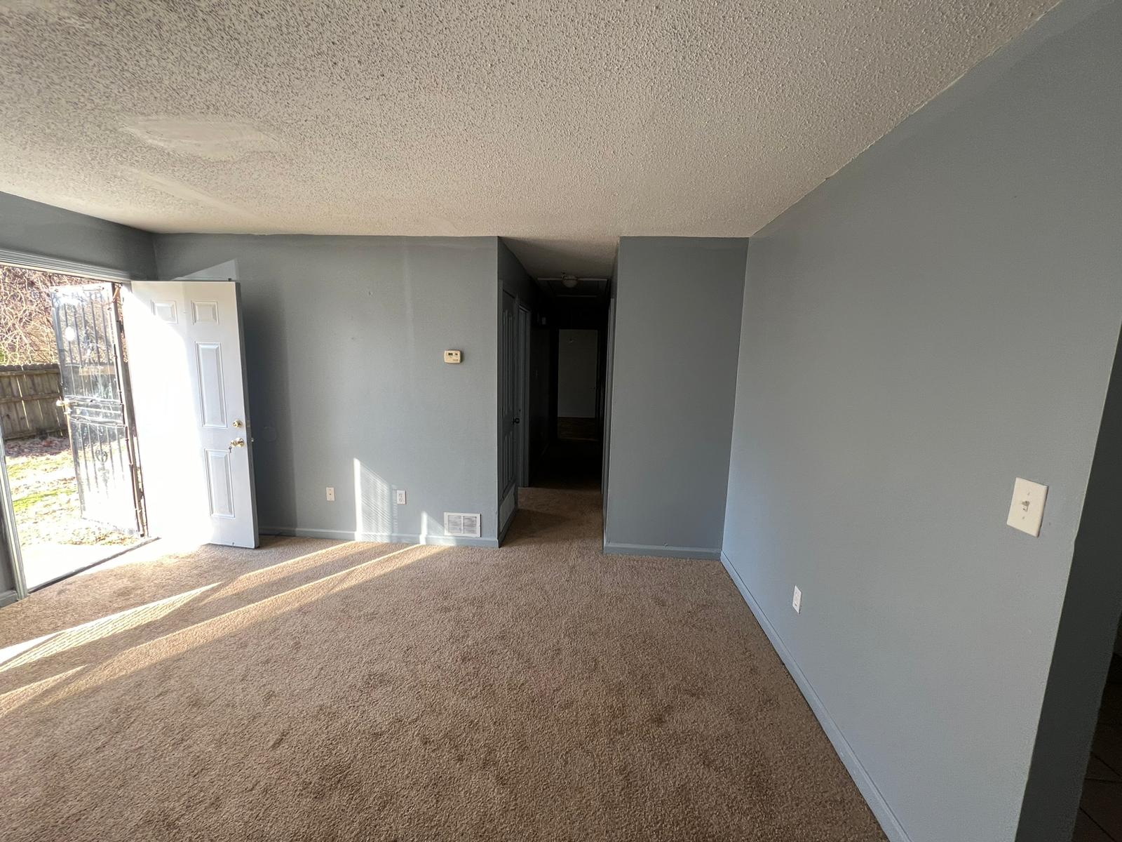 3156 Chandler St – photo 5