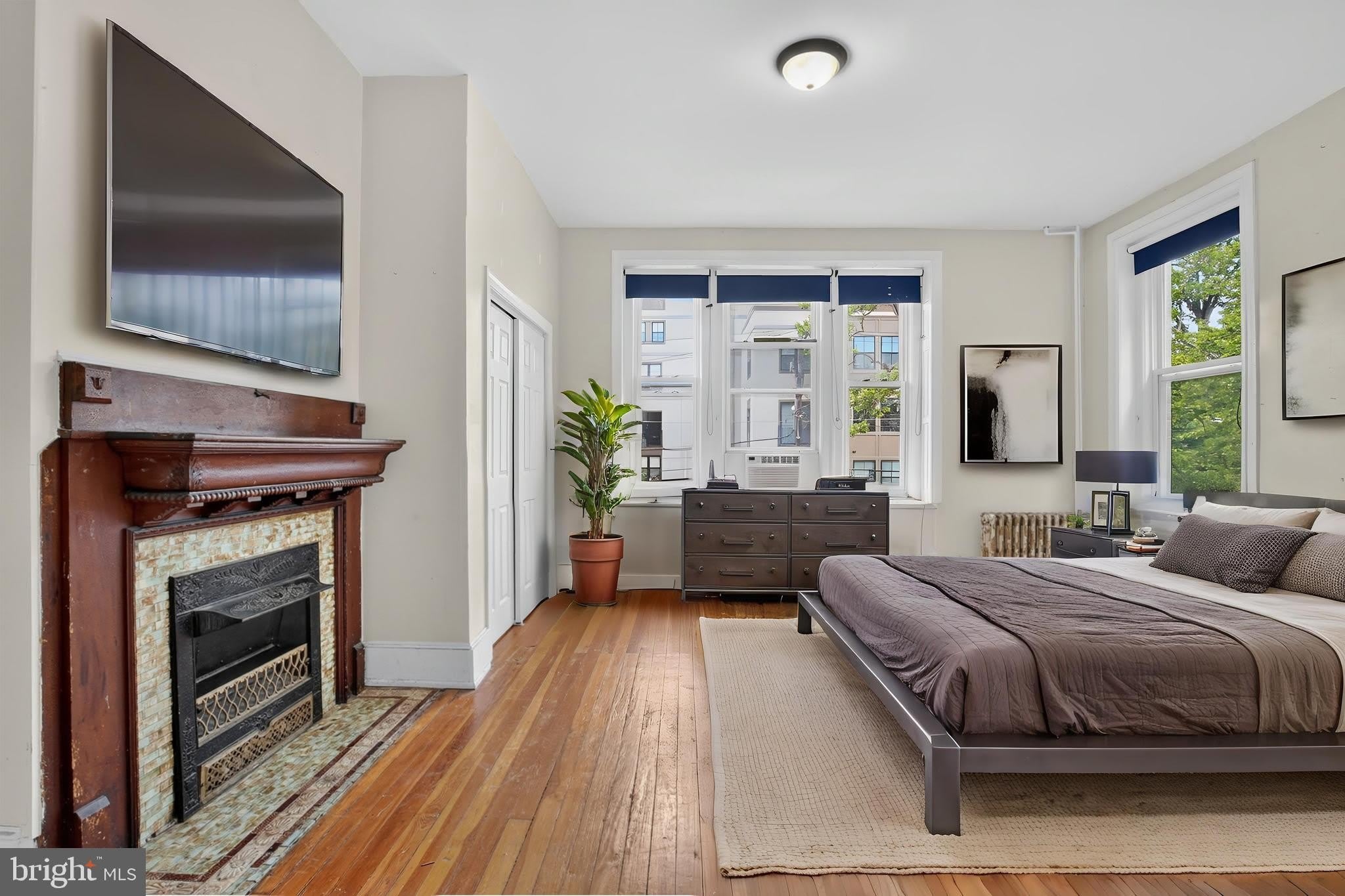 4011 PINE Street – photo 2