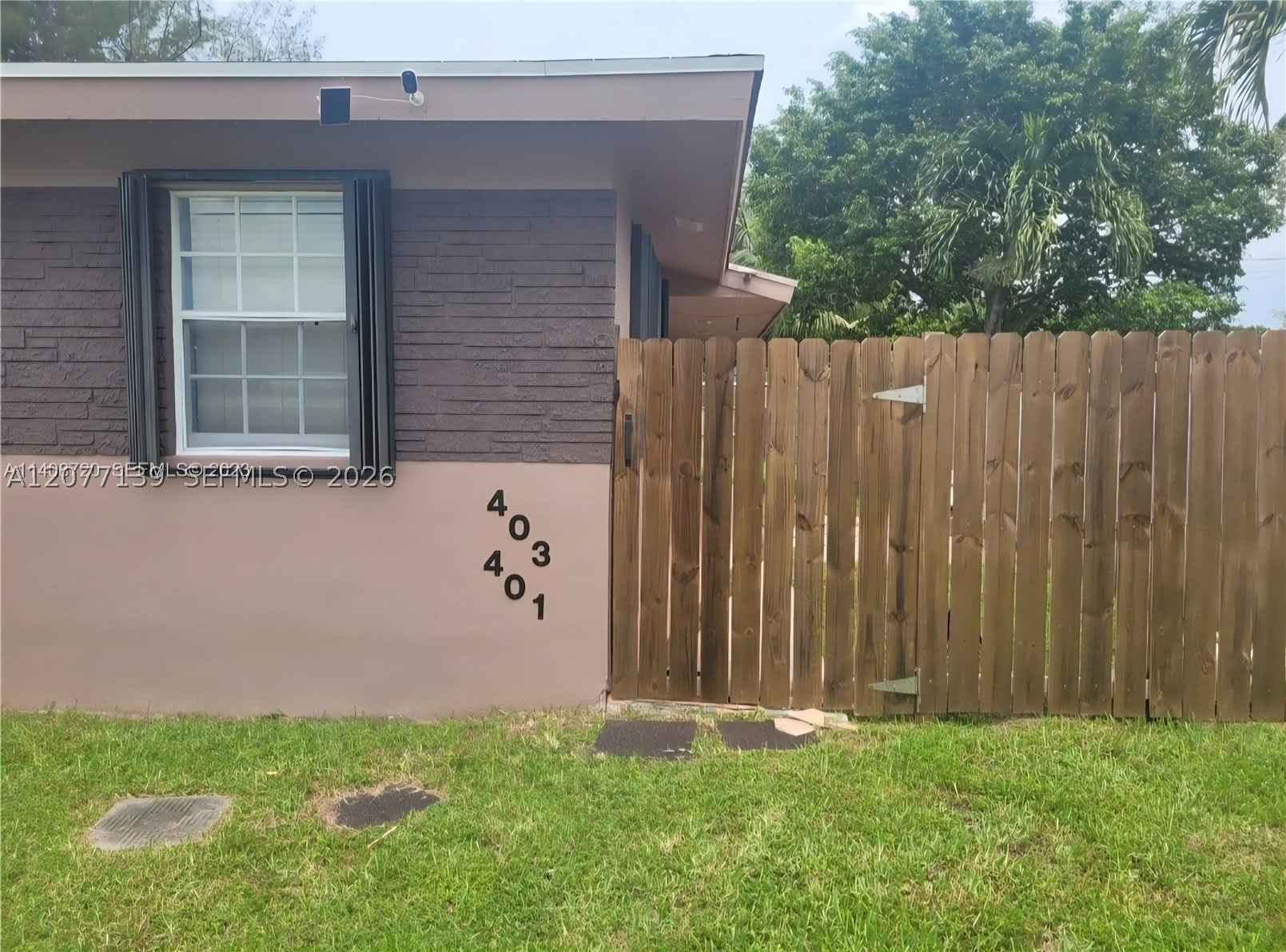401 SW 4th terrace – photo 2