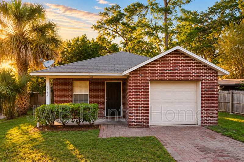 7819 Galveston Ave – photo 1
