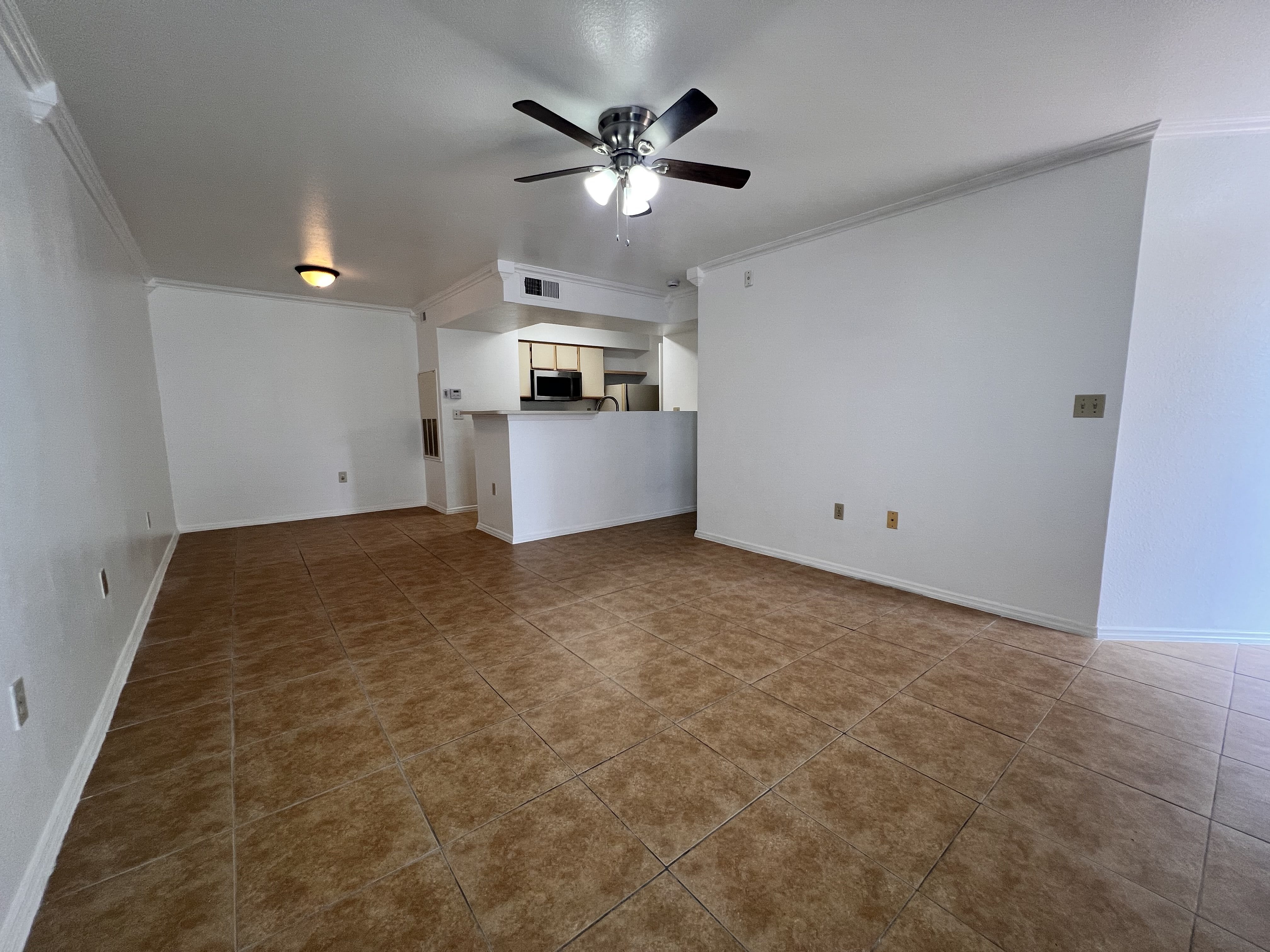 3008 Parkway Blvd – photo 2