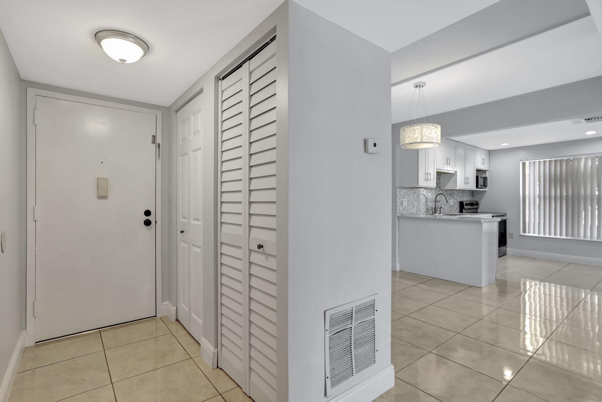 4156 Inverrary Drive – photo 4