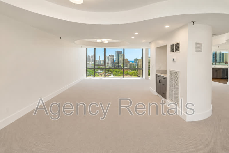 1114 Punahou Street – photo 3
