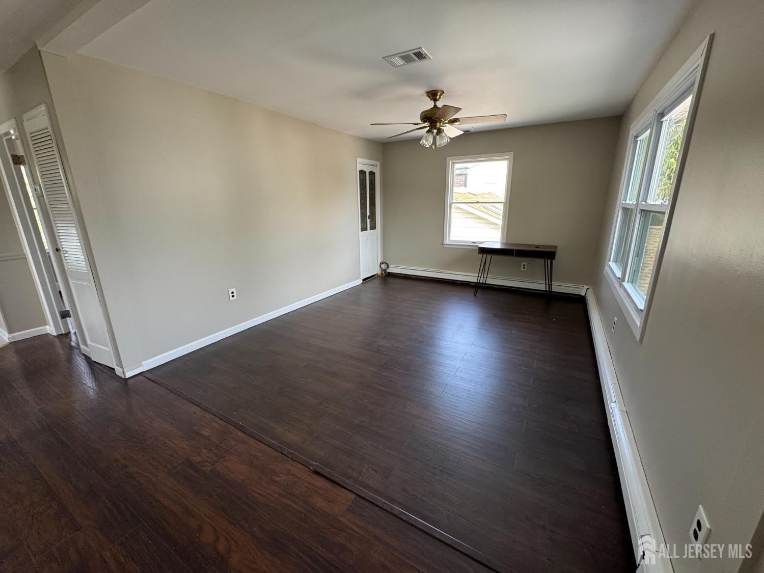 9 Scott Avenue – photo 5