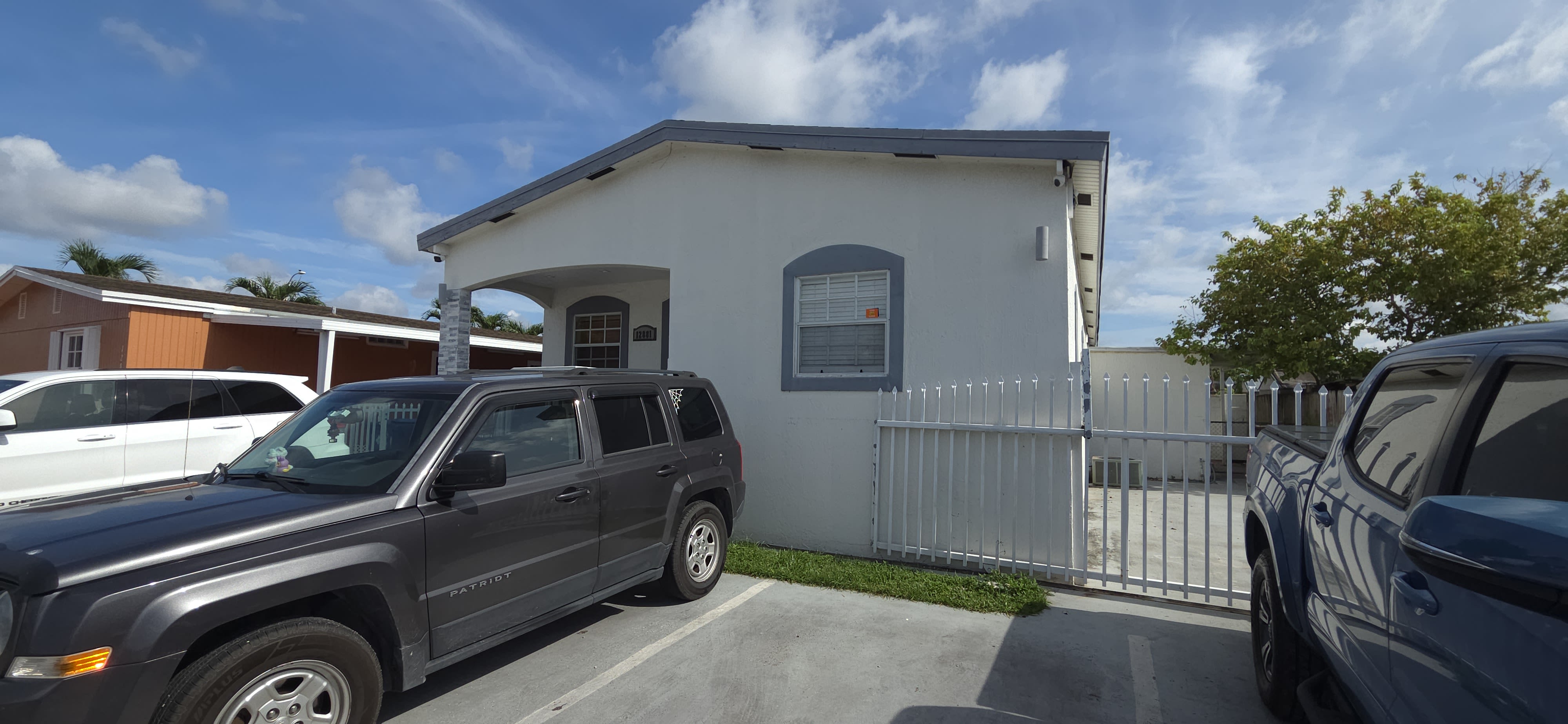 12881 Sw 12th Terrace – photo 1