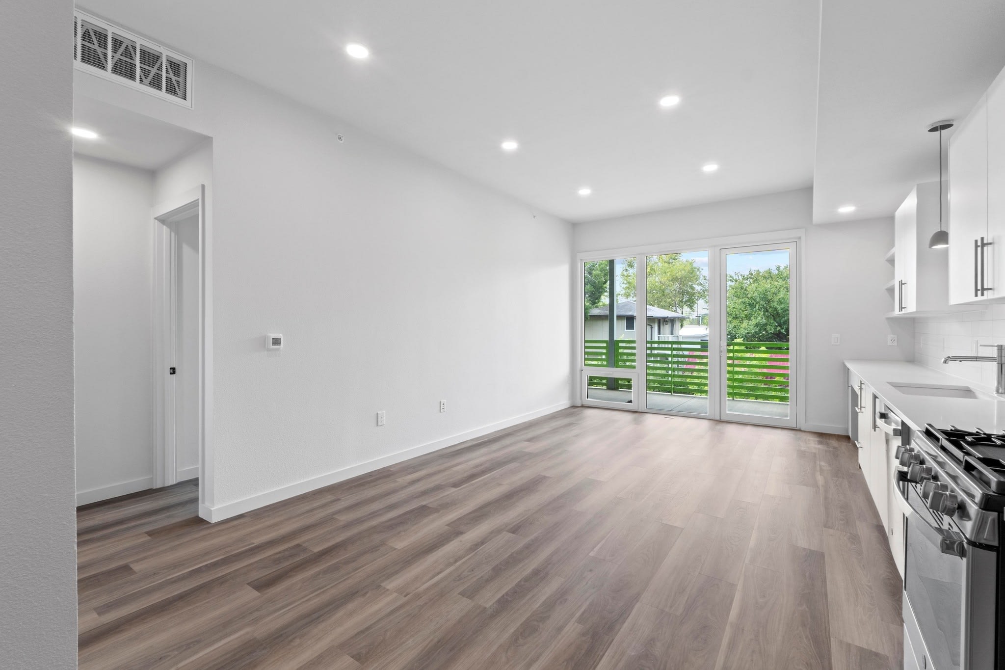 4004 Banister Lane – photo 4