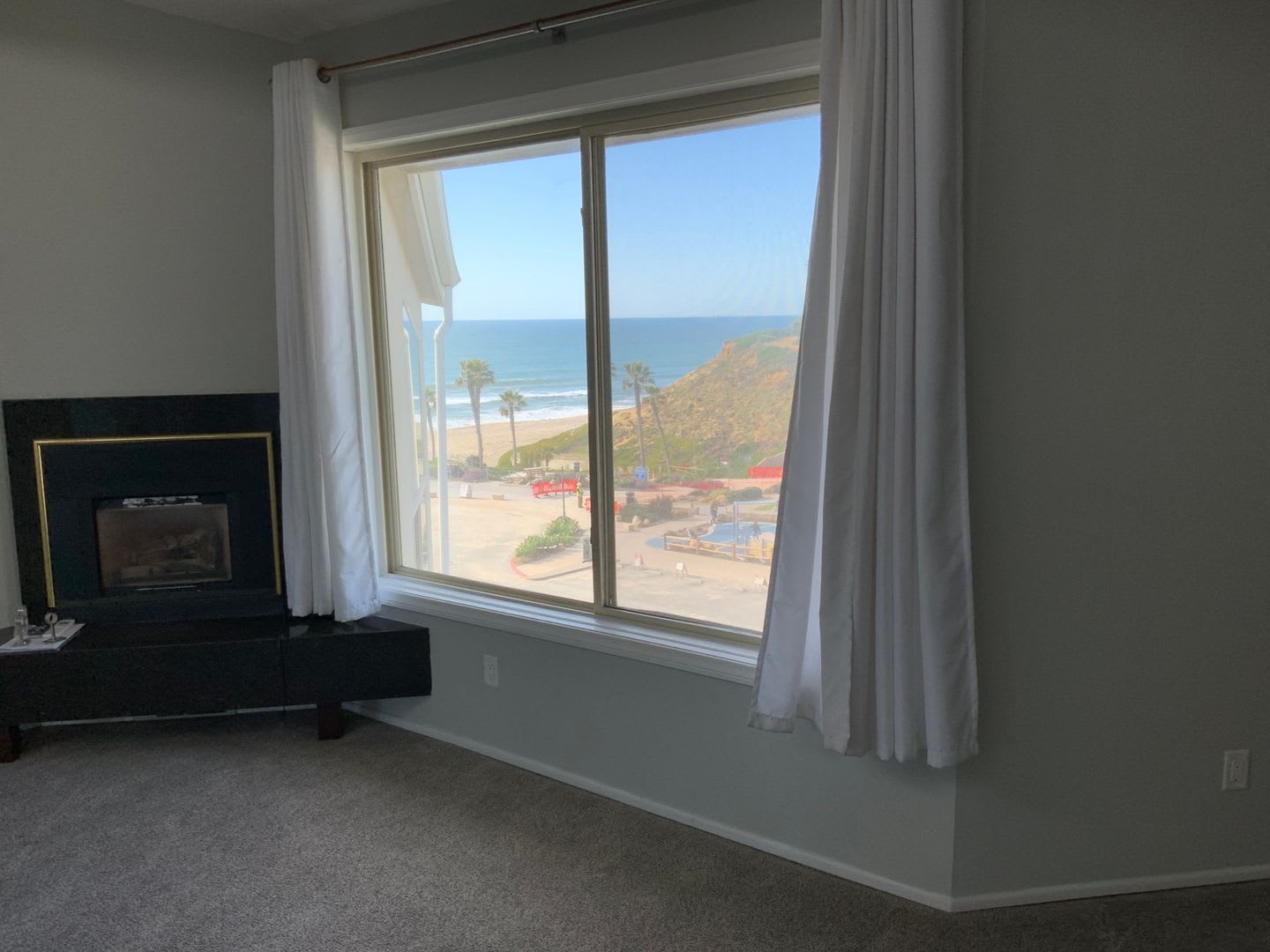 Huge White water condo at Fletcher Cove Solana Beach – photo 1