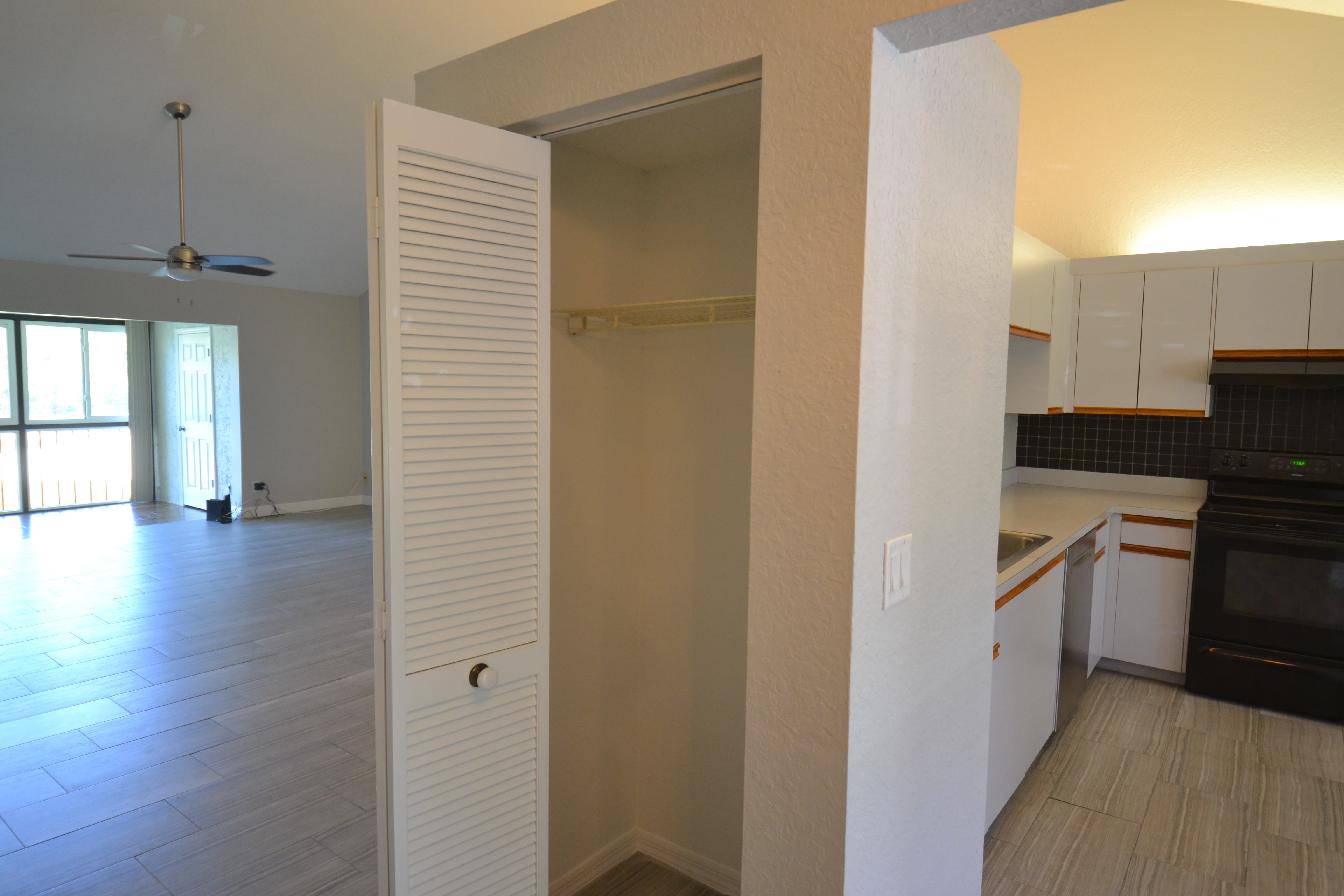 1801 East Lake Rd 9E – photo 4