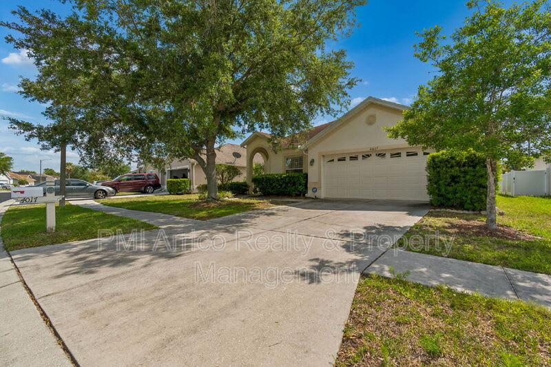 4017 Langdrum Dr – photo 3