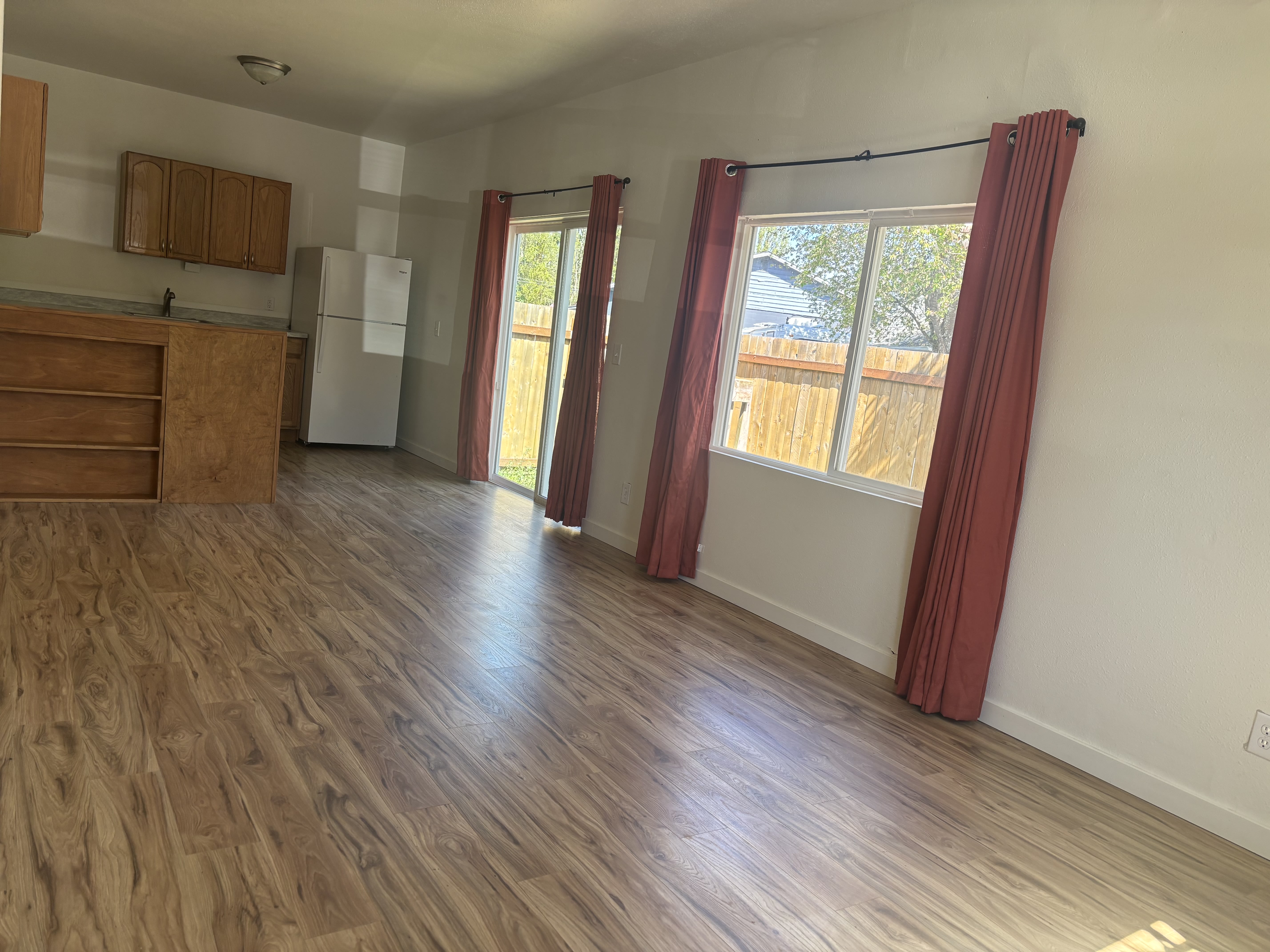 3405 Northlake Way Nw – photo 1