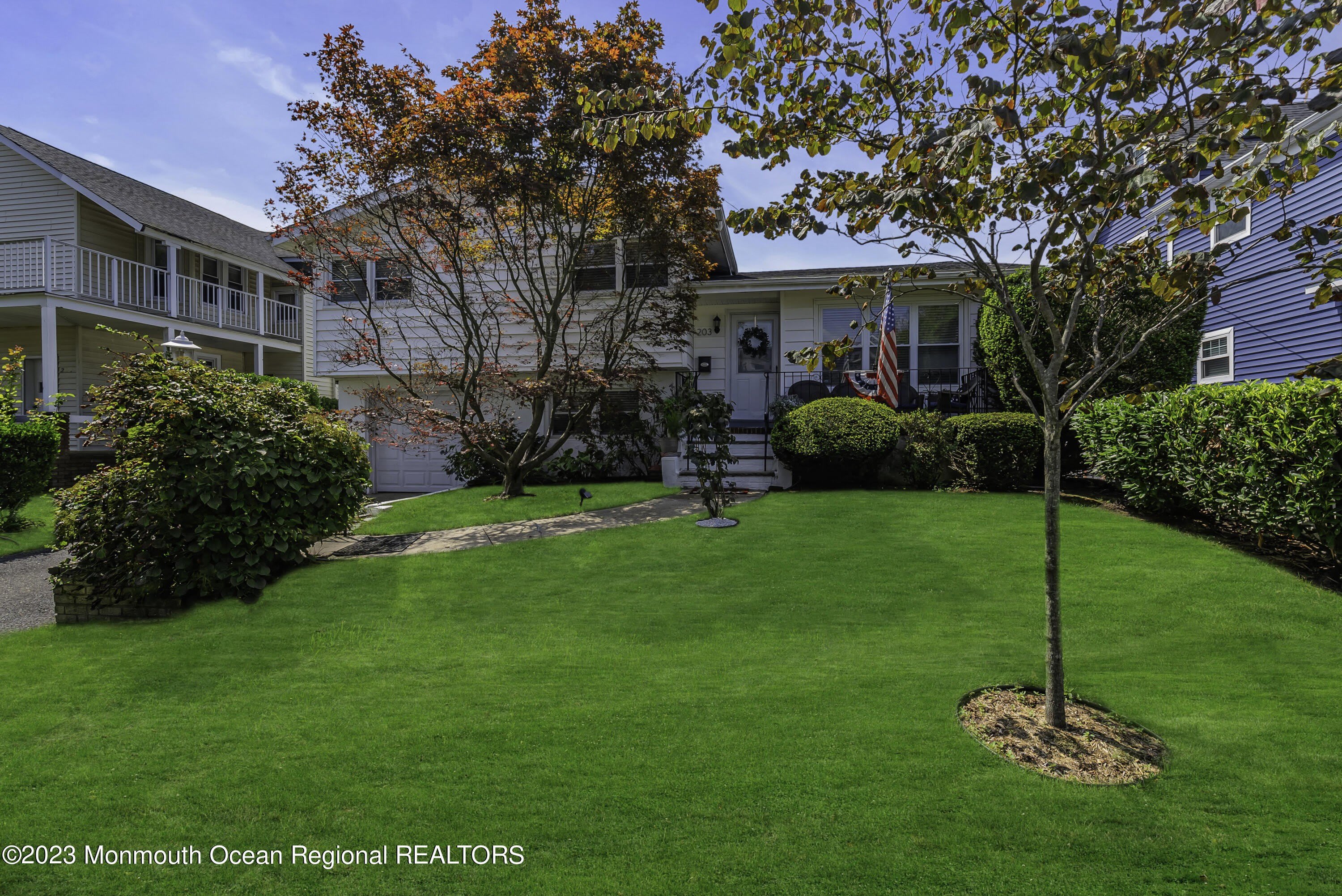 203 10Th Avenue – photo 3