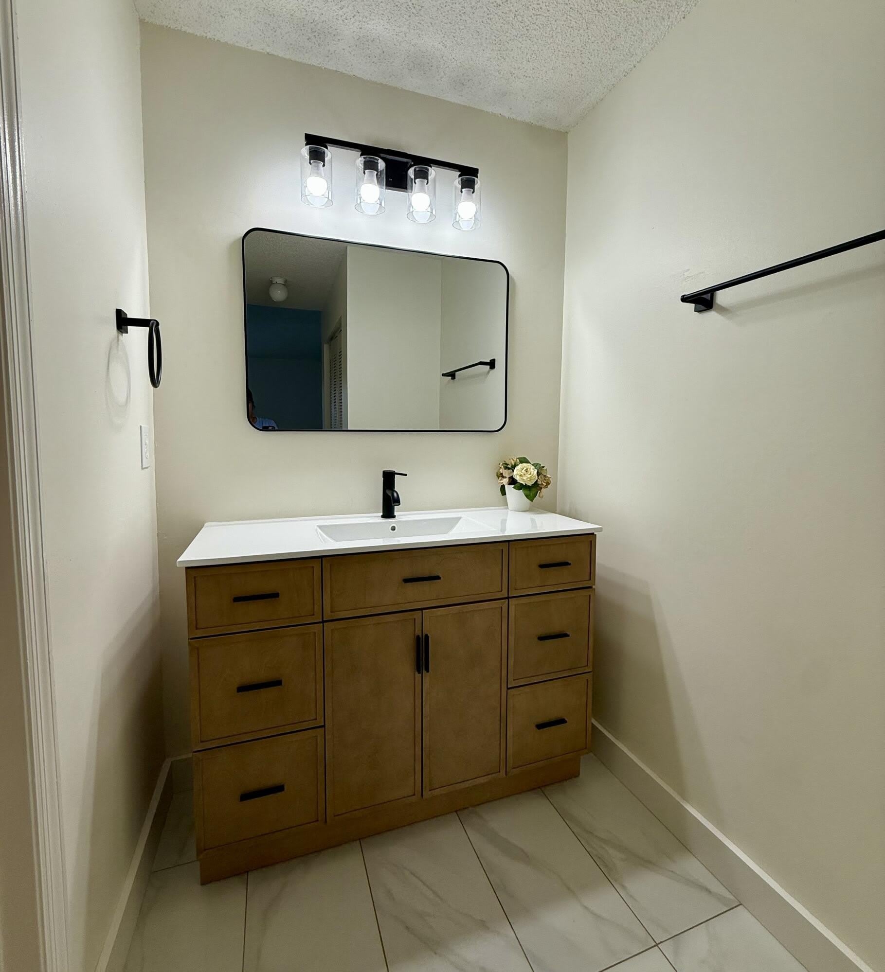 11289 SW 18th Court – photo 4