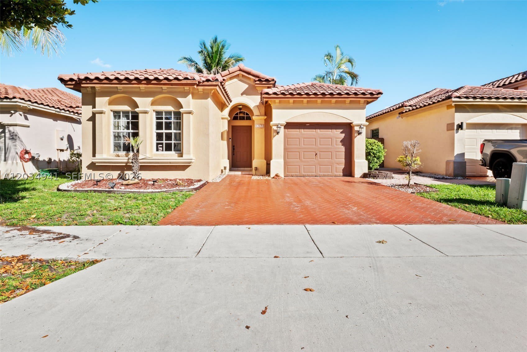 12870 SW 53rd St – photo 1