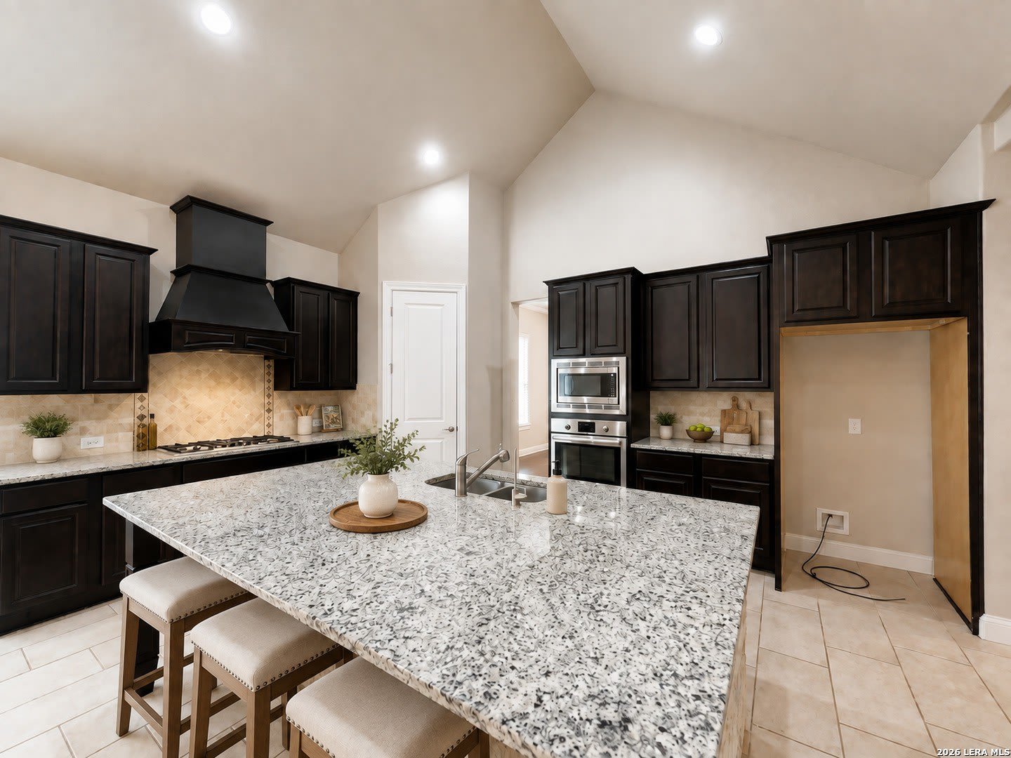 8510 Carmel Grove – photo 4