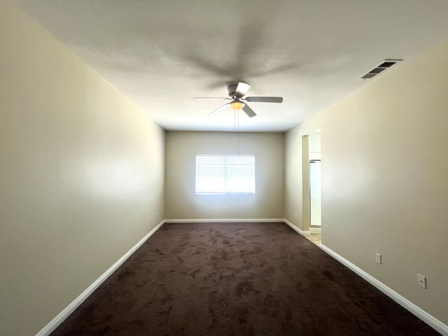 4 Bed 2 Bath Located In Victorville Ca – photo 4