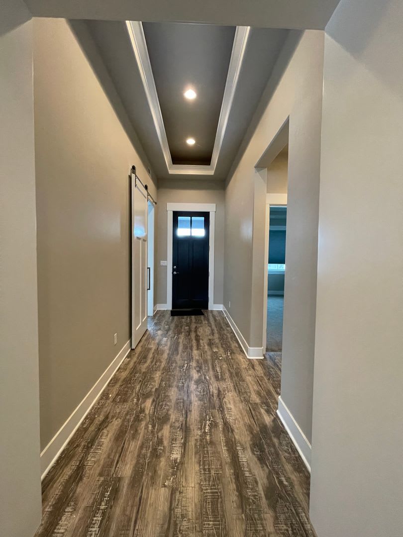Gorgeous Home for Lease in Horn Rapids – photo 2