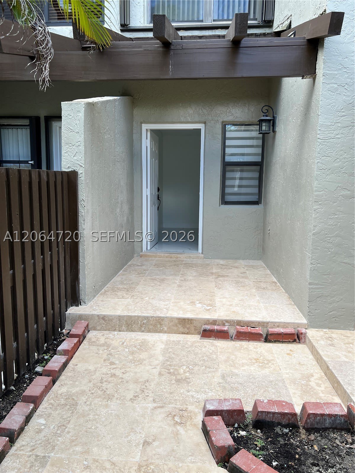 9990 NW 9th St Cir – photo 2