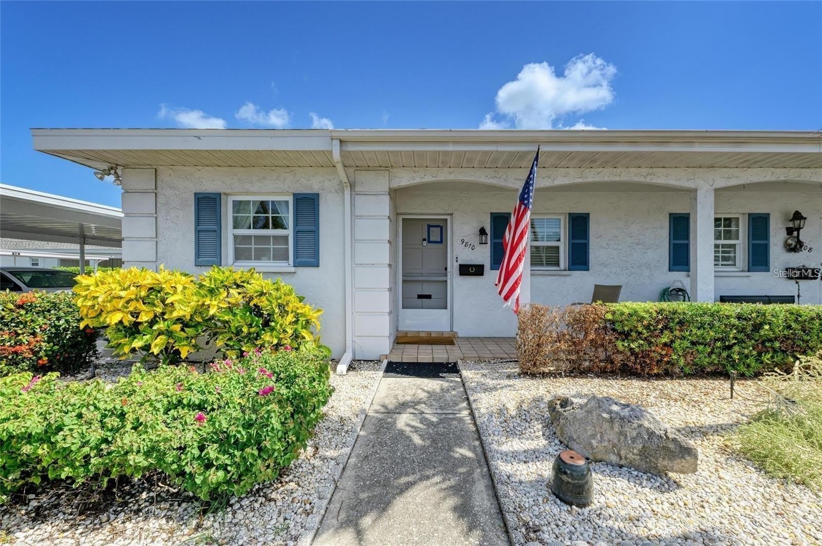 9810 DORADO Avenue – photo 2