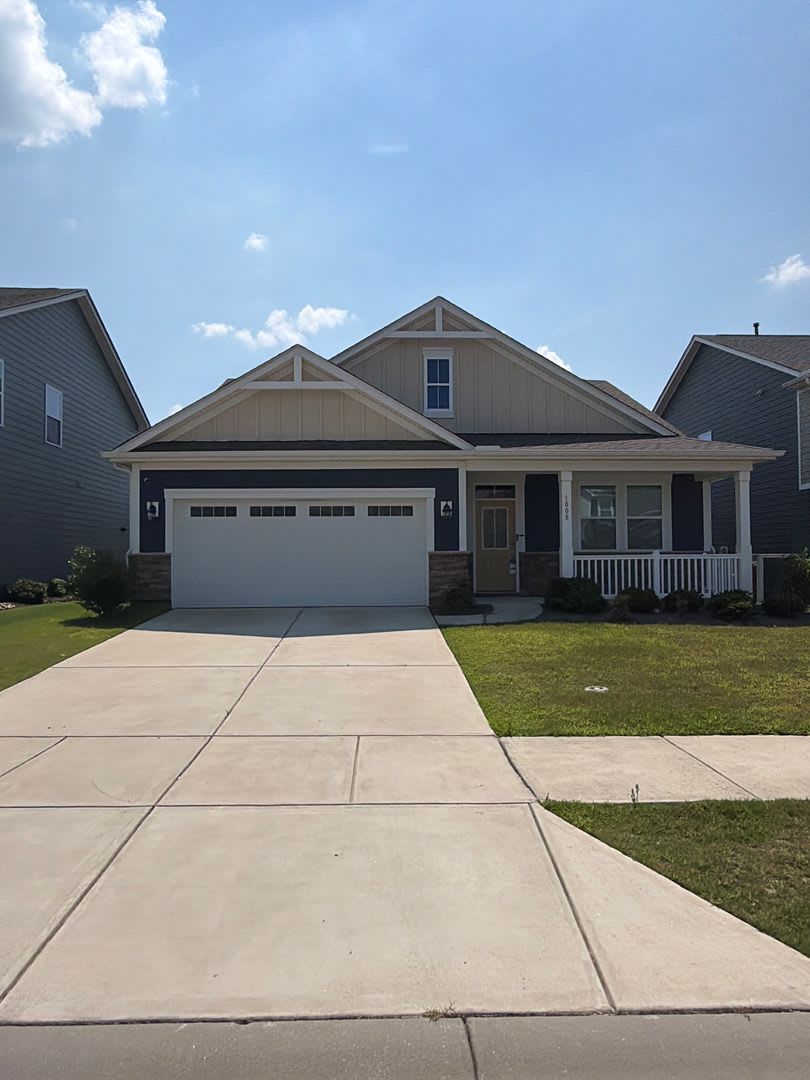 T.R. Lawing Realty Property – photo 1