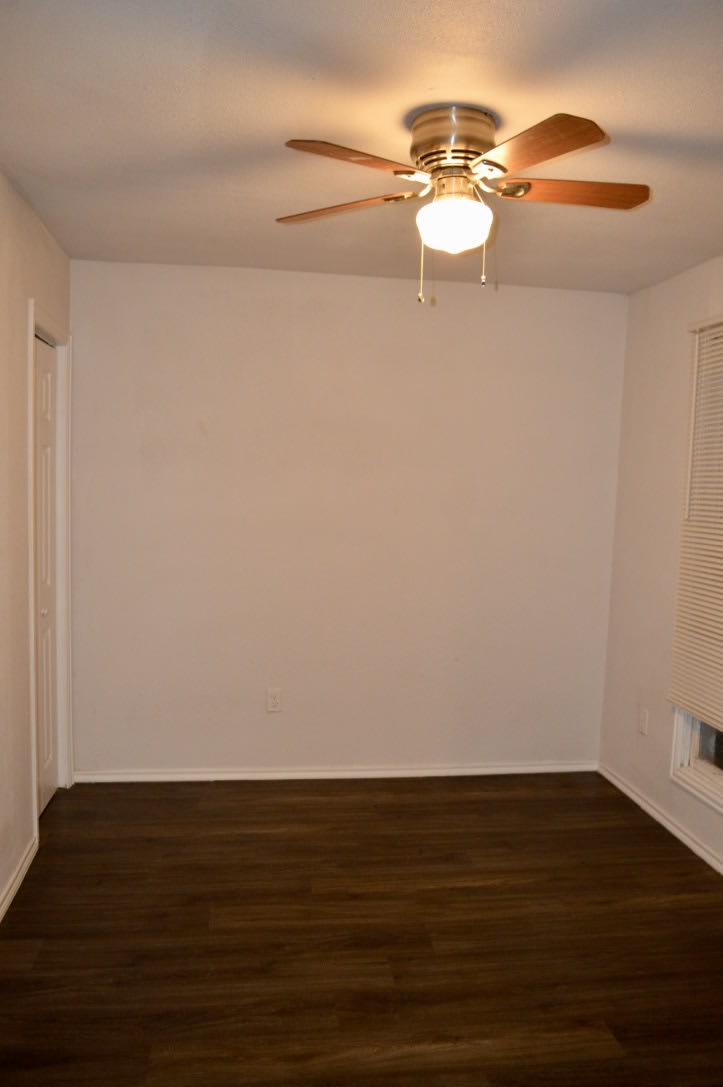 416 Collingsworth – photo 2