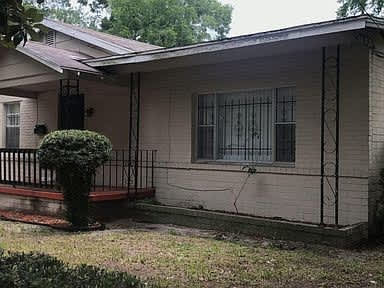 1708 West 24th Street – photo 2