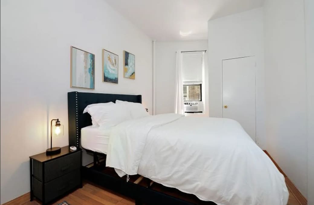 413 W 47th St – photo 5