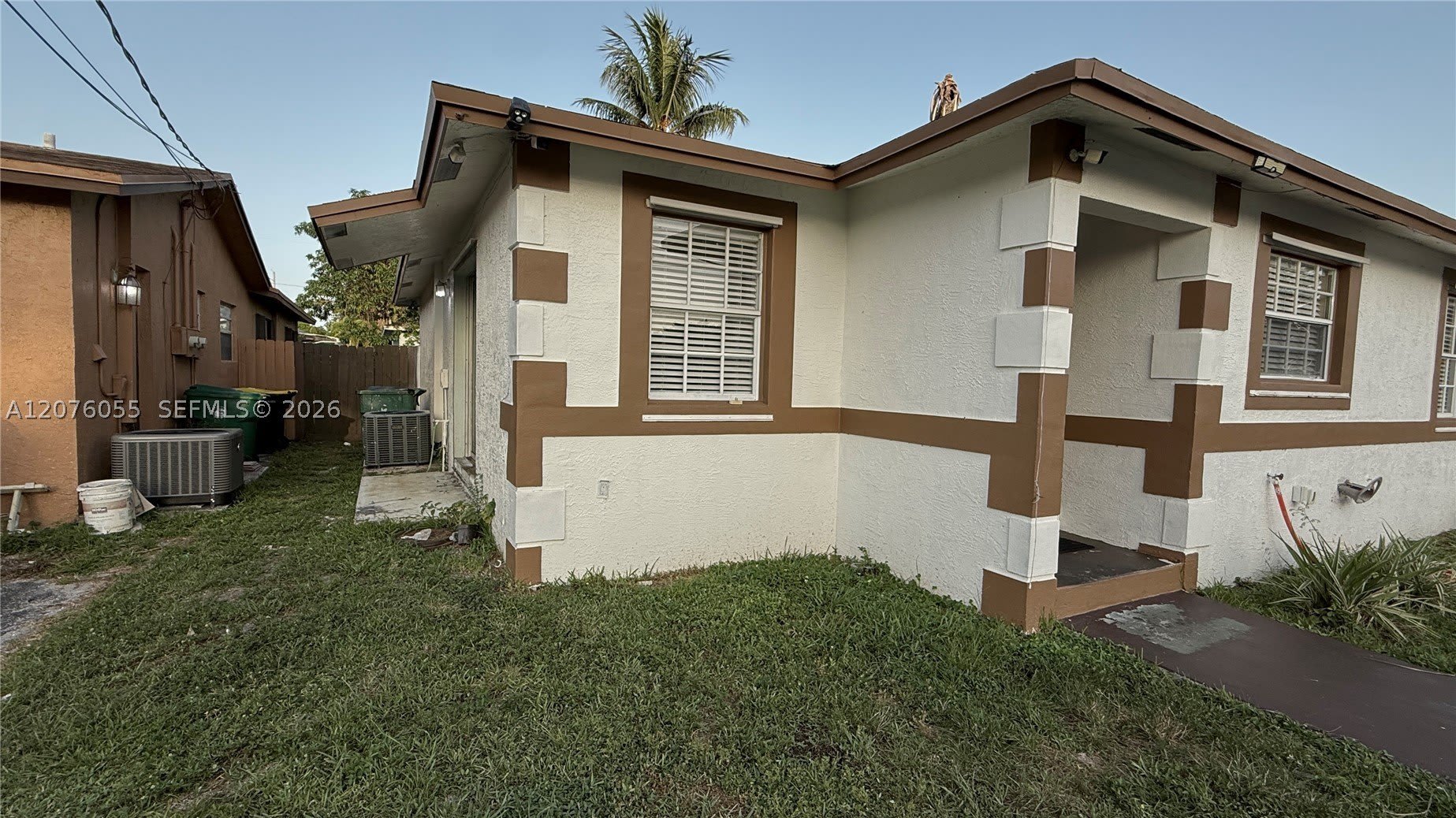 230 NW 7th Ave – photo 2
