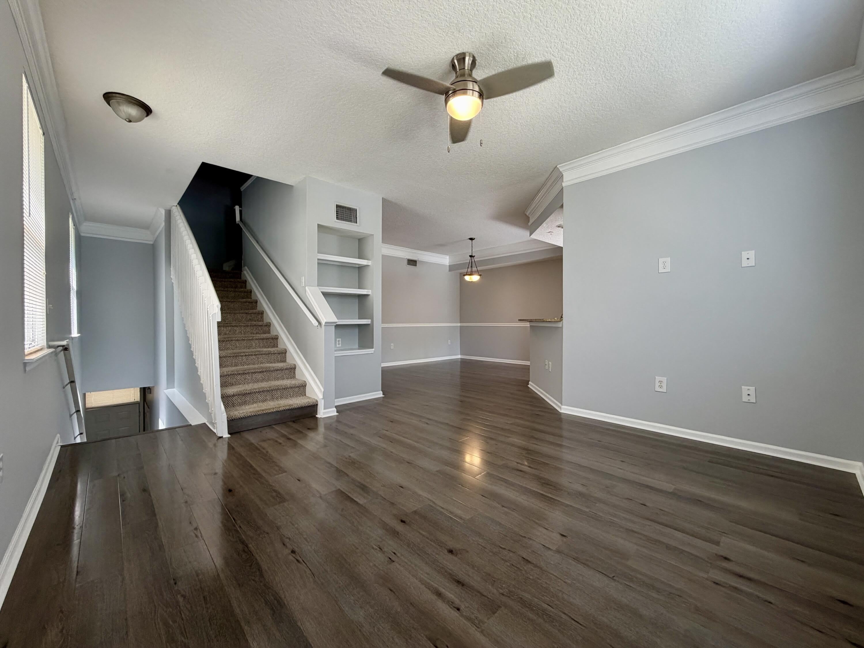2010 Alta Meadows Lane – photo 5
